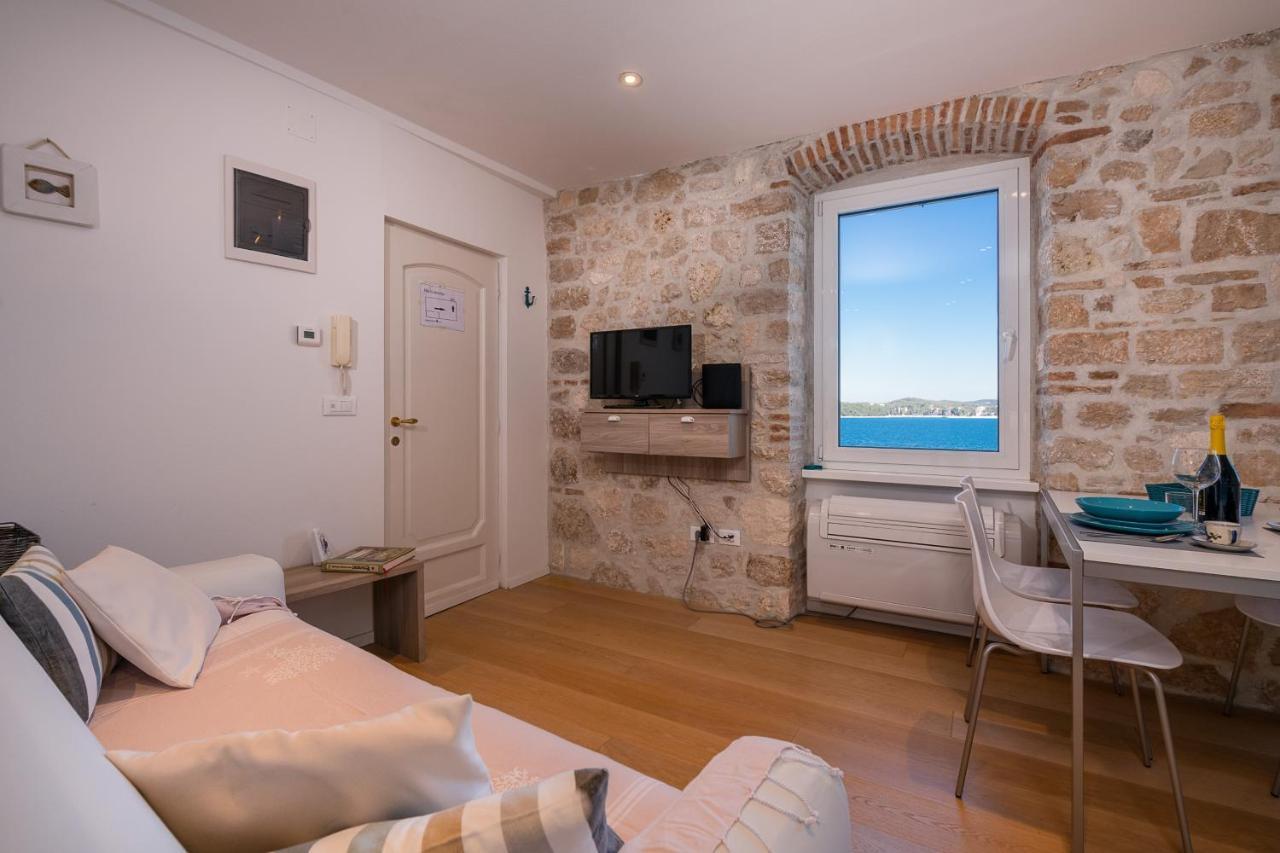 Ferienwohnung Blue Sea View Rovinj Exterior foto